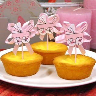 DECORACI&Oacute;N DE CUPCAKES PARA BAUTIZO - COCHECITO ROSA (12 uds.)
