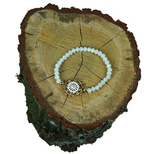 Pulsera Estilo Ibiza Blanca con Colgante (1 ud)