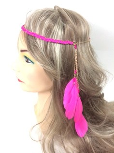 Diadema trenzada estilo Ibiza con plumas fucsia (1 ud.)